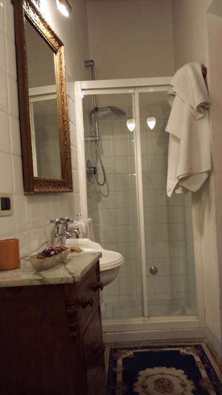 Hotel Palazzo Bizzarri Rapolano Terme Zimmer foto